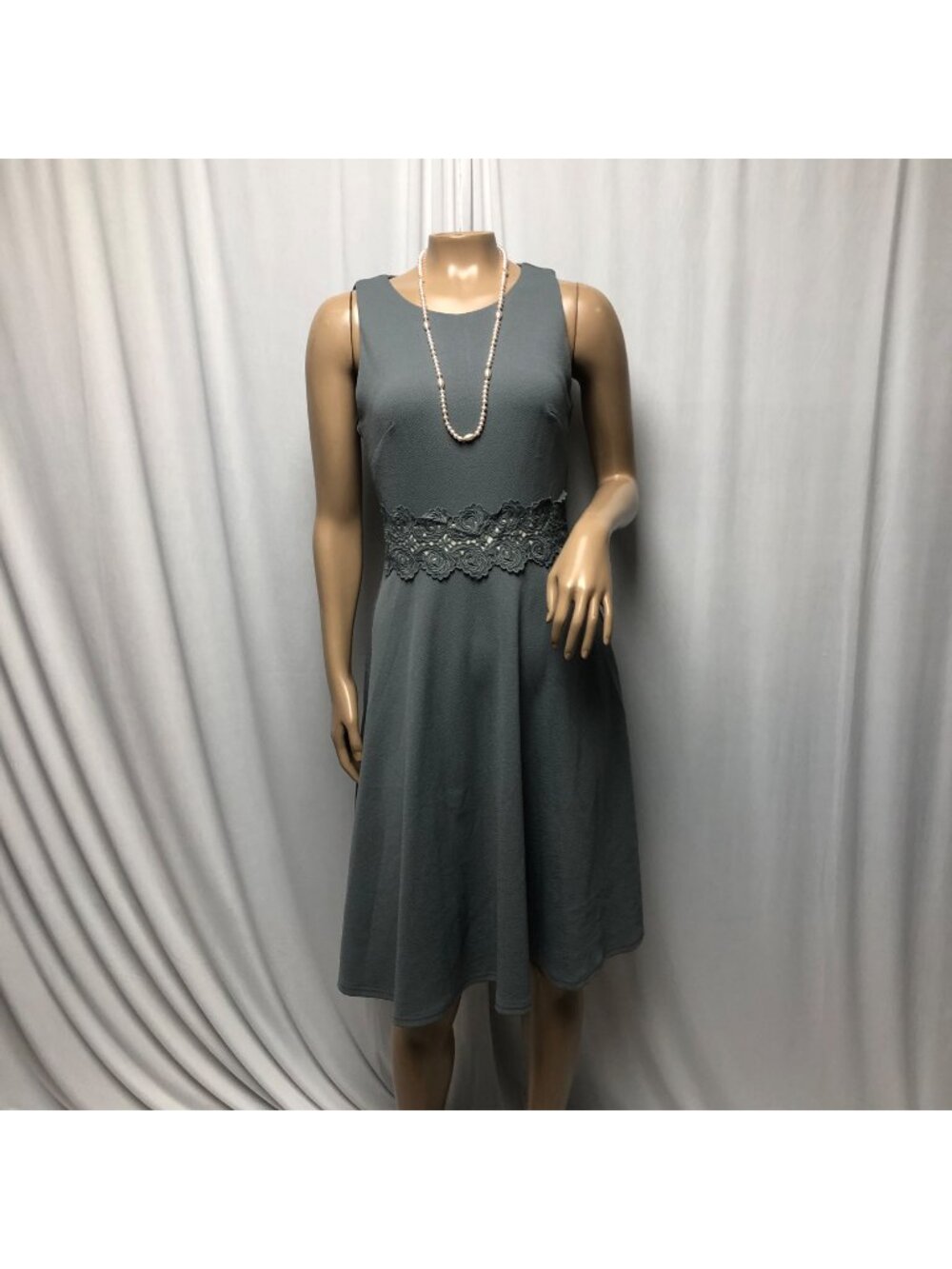 Homeyee Dress Womens Size Small Gray Sleeveless Lace Waist Stretch A-Line